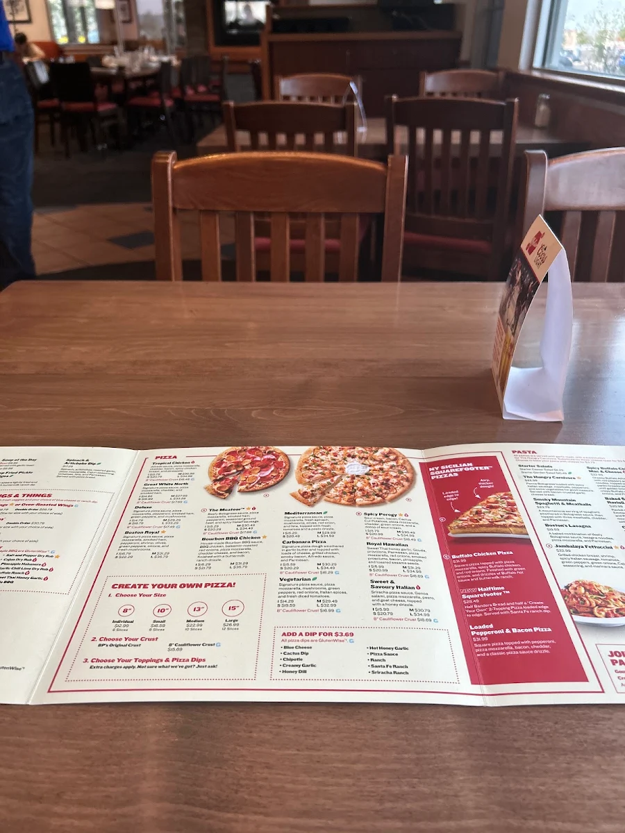 Menu, Boston Pizza