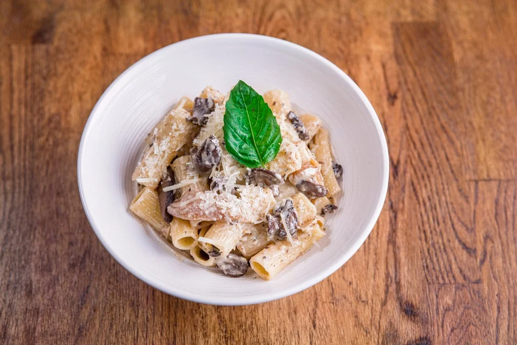 Food & drink, Lambretta Pizzeria
