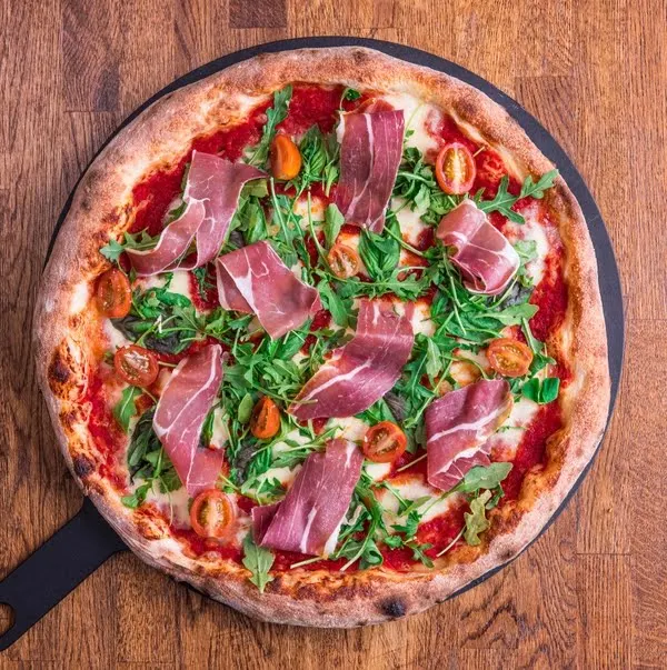 Food & drink, Lambretta Pizzeria