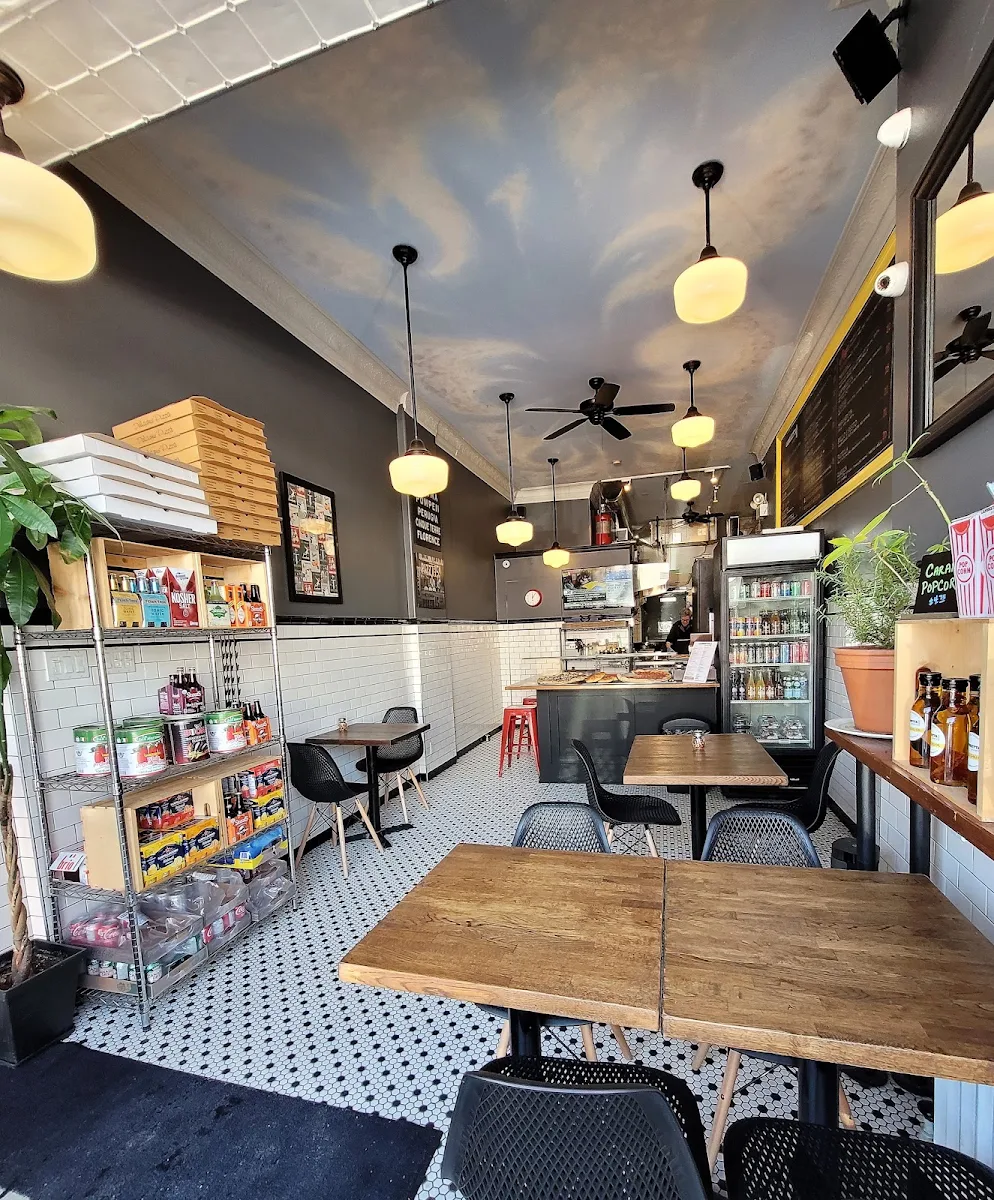 Vibe, Lambretta Pizzeria