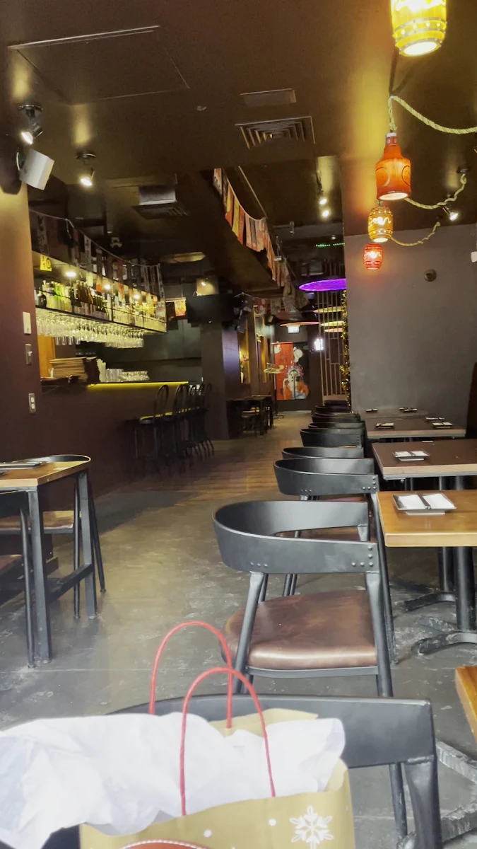 Vibe, ukiya izakaya