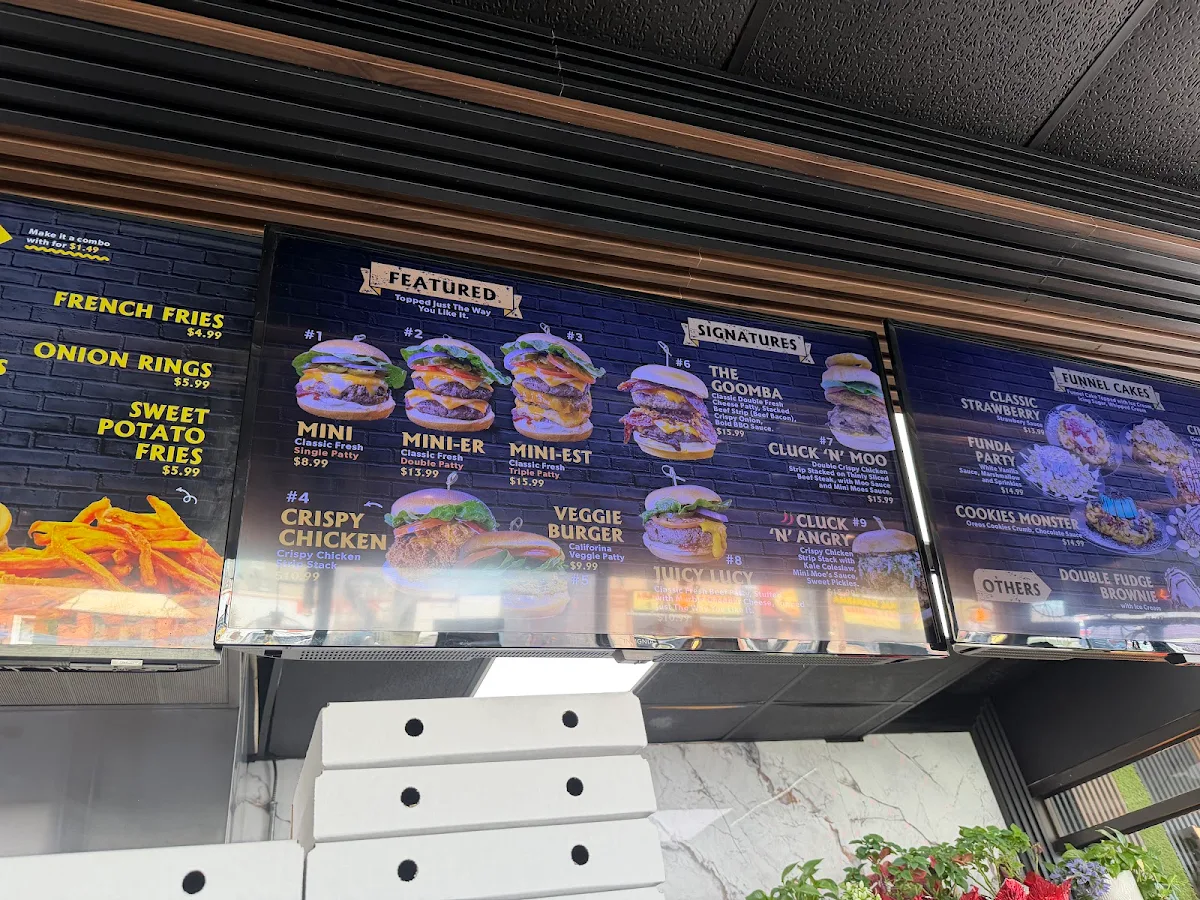 Menu, Mini Moe’s Fresh Smash Burgers, Poutines & Fries