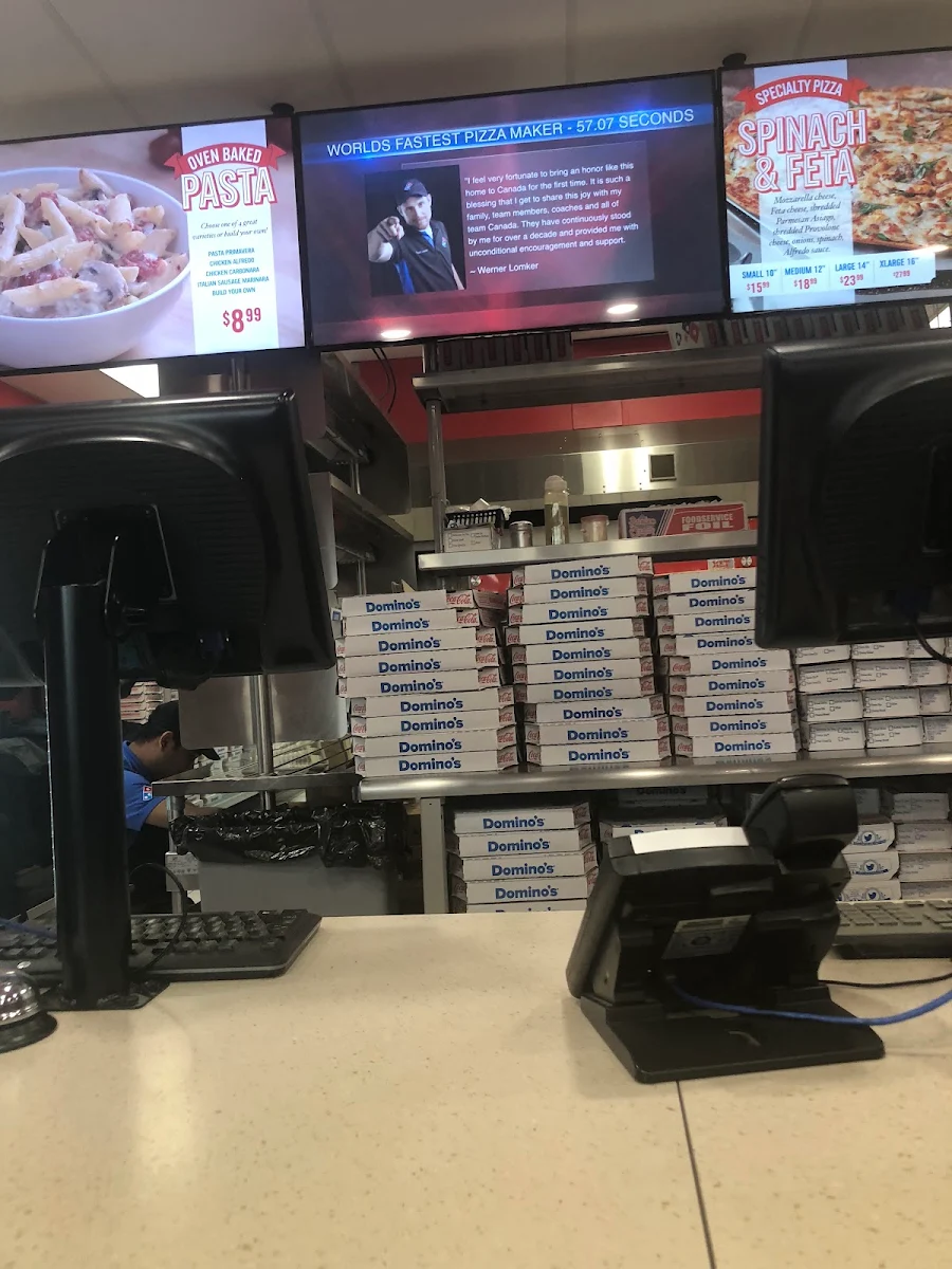 Menu, Domino's Pizza