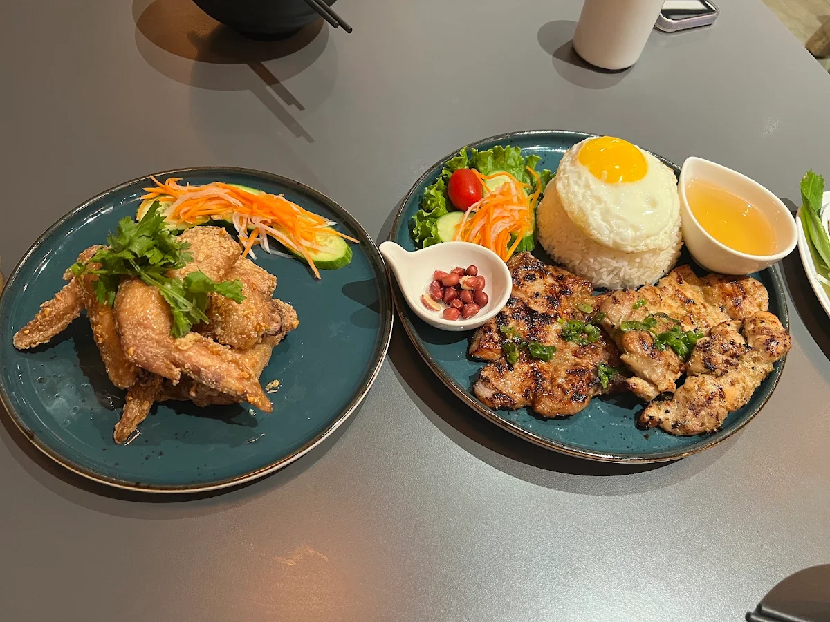Food & drink, XOM Vietnamese Kitchen