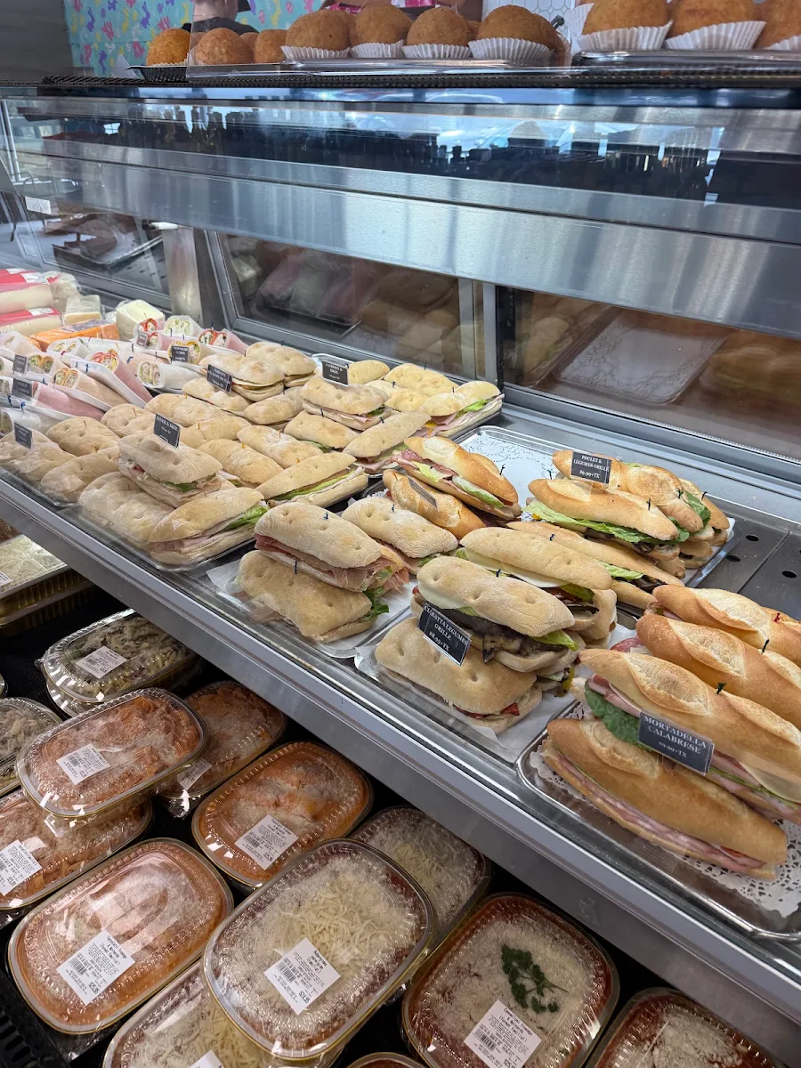 Vibe, Patisserie St Martin