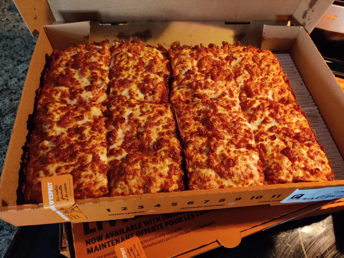 Food & drink, Little Caesars Pizza