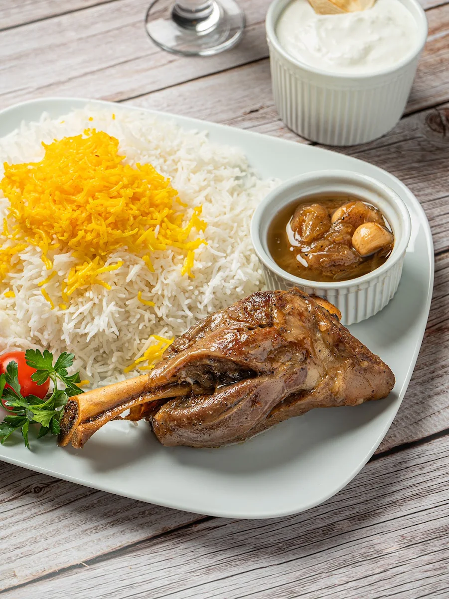 Food & drink, Alborz Restaurant