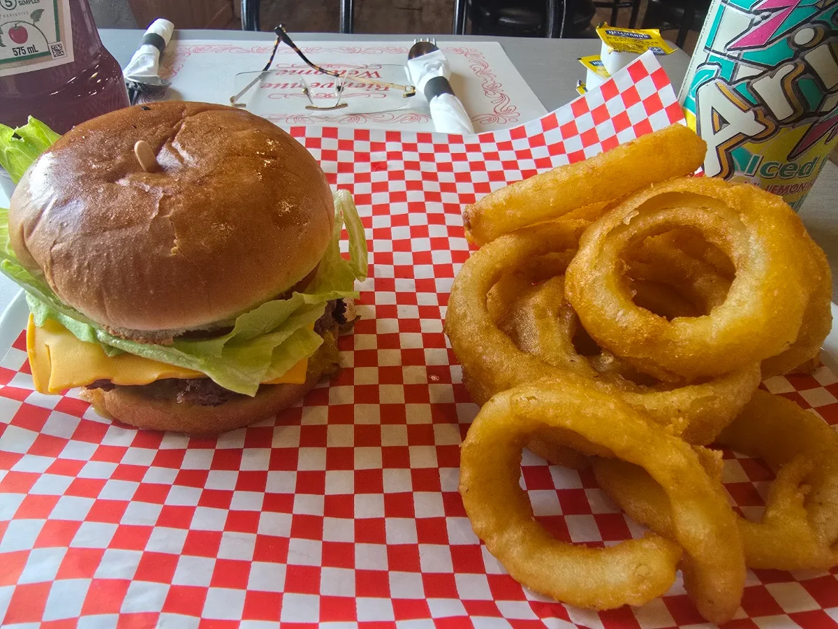 Food & drink, SunnySide Diner