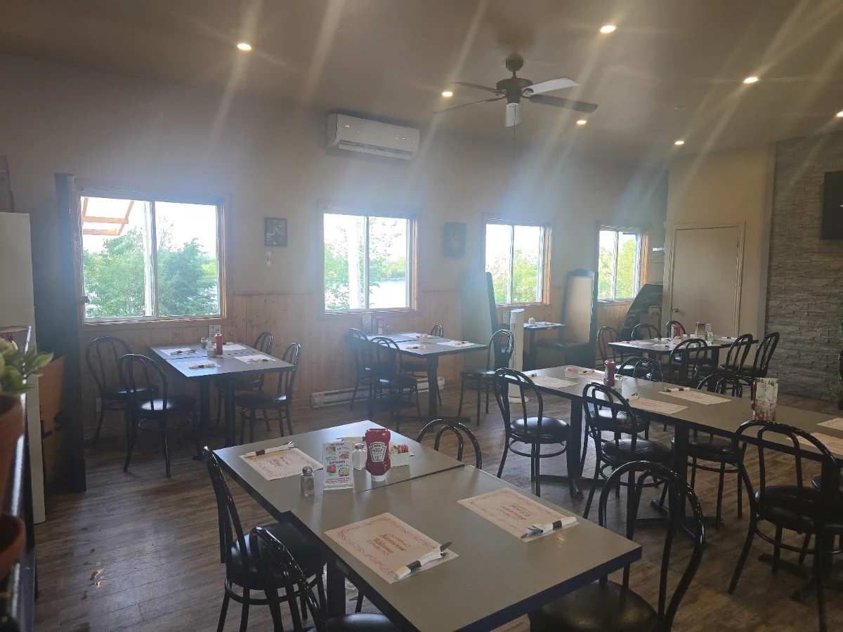 Vibe, SunnySide Diner