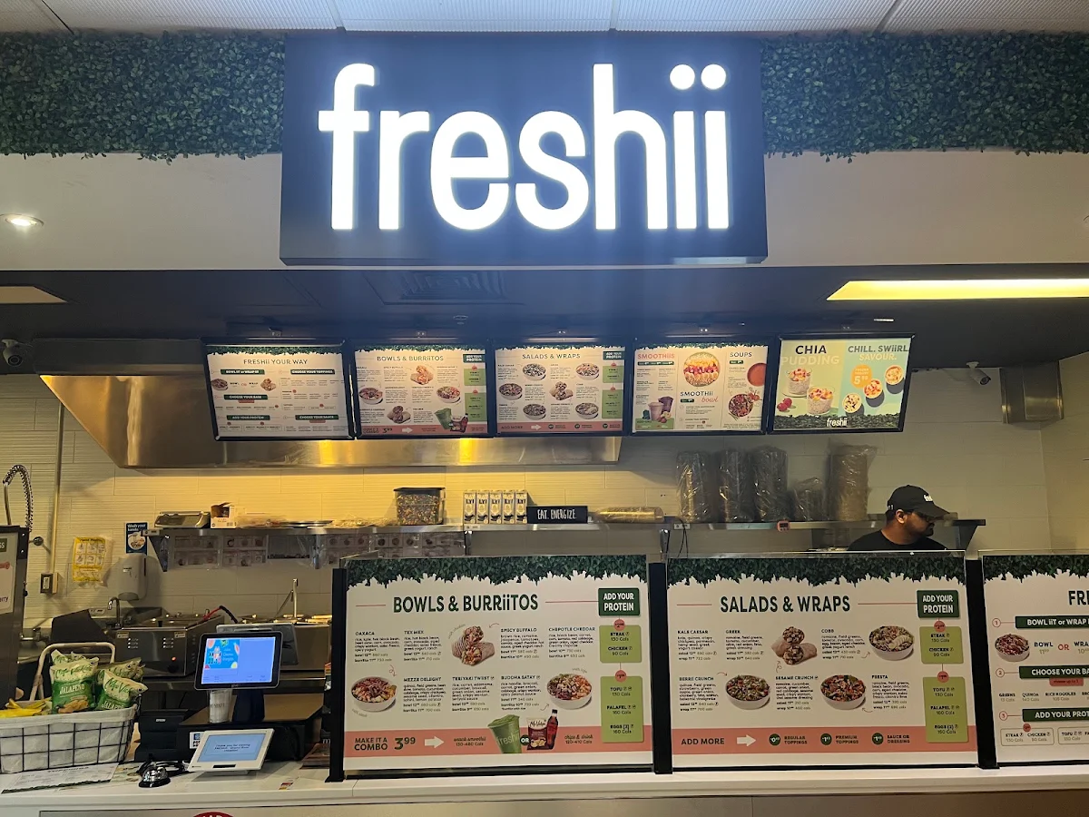 Menu, Freshii
