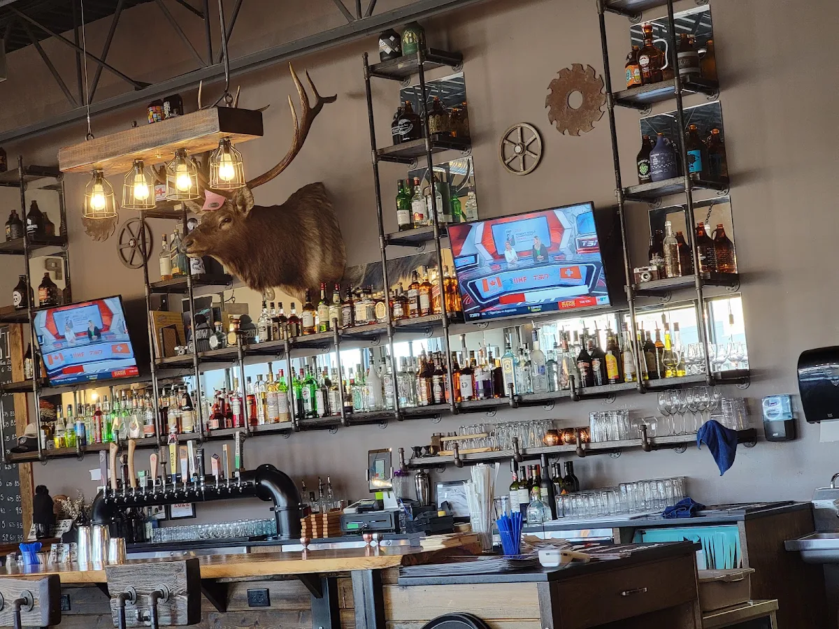 Vibe, Post & Row Brewing Co.