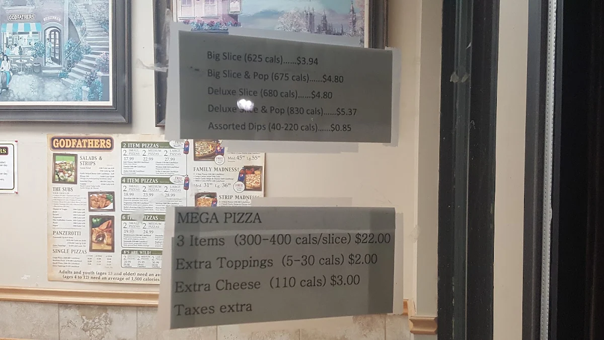 Menu, Godfathers Pizza - Cayuga