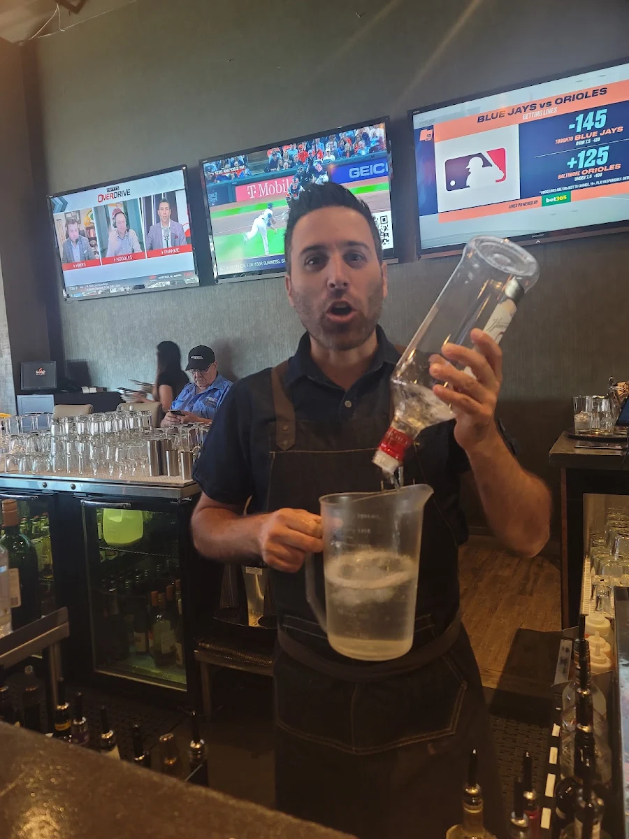 Vibe, Sammy J's Grill and Bar West Kelowna