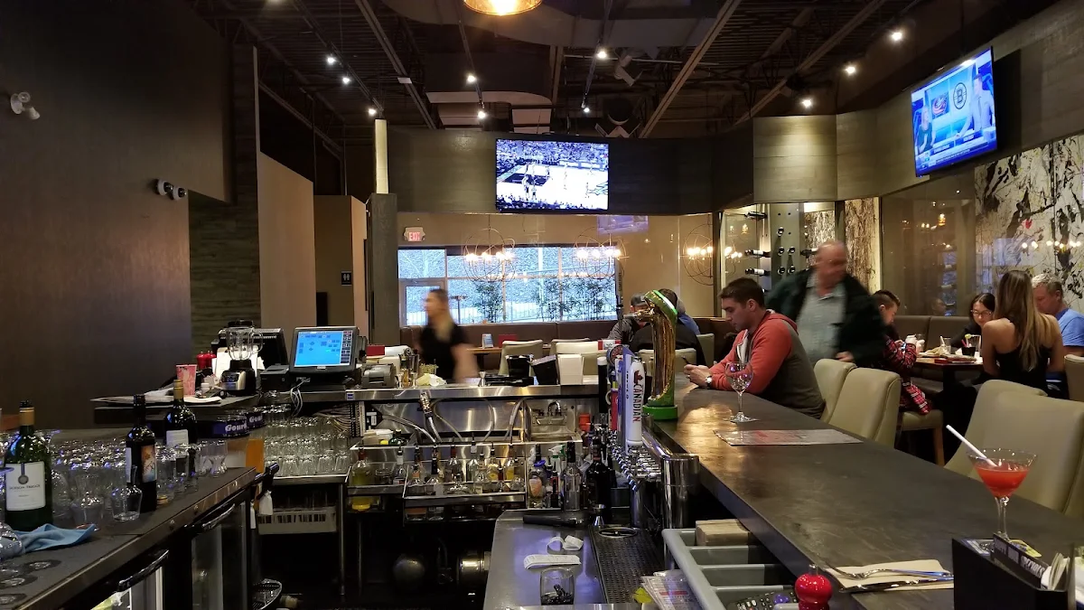 Vibe, Sammy J's Grill and Bar West Kelowna
