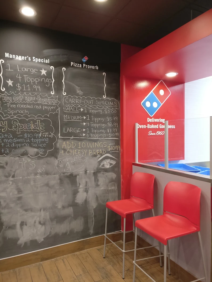 Menu, Domino's Pizza