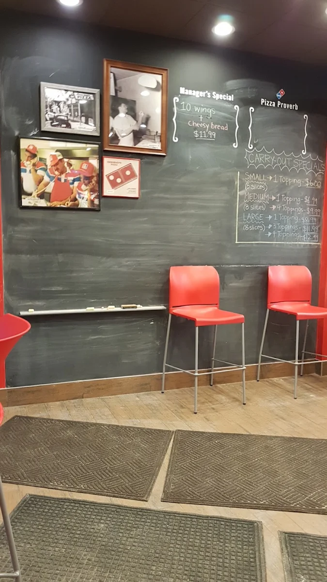 Menu, Domino's Pizza