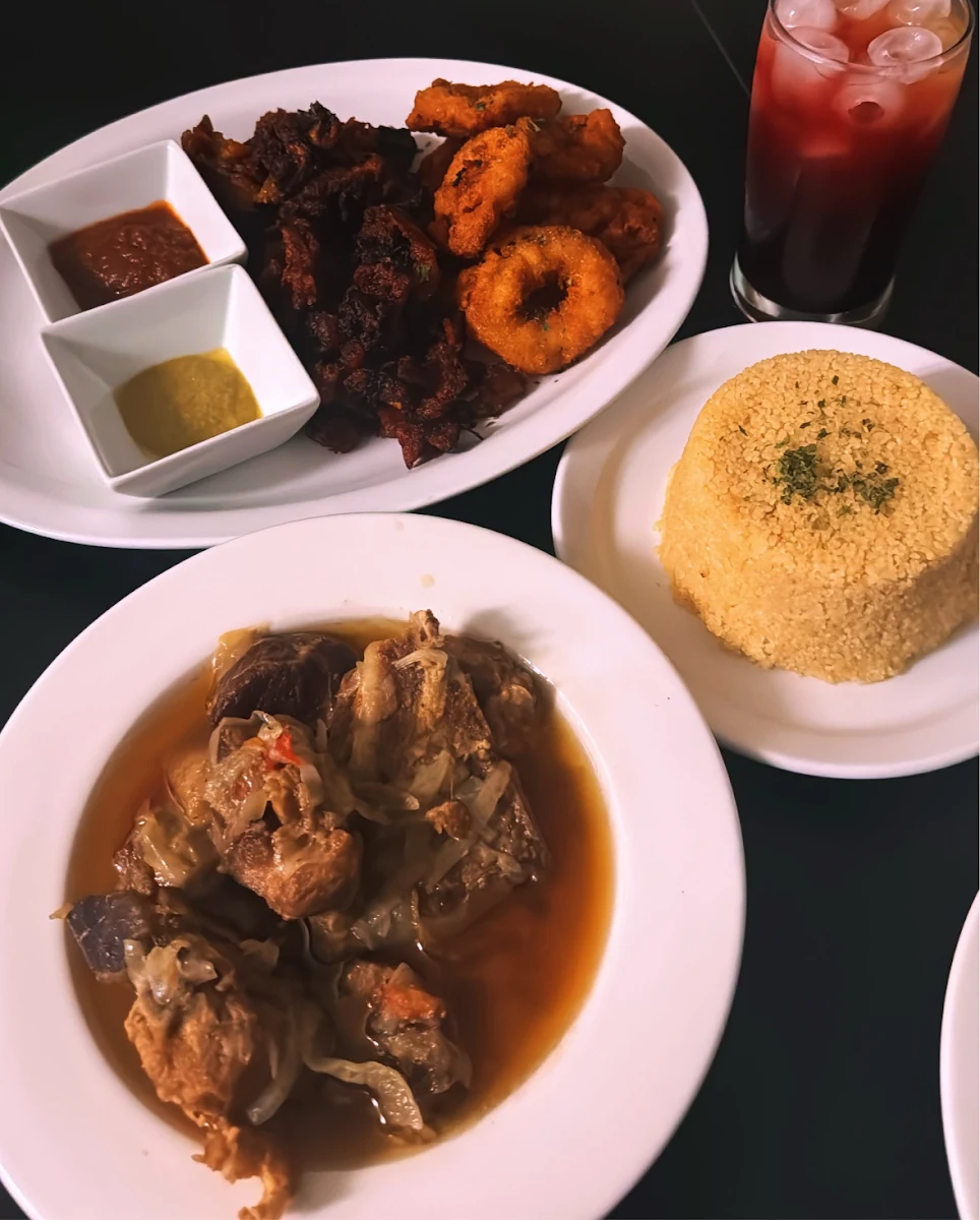 Food & drink, IVONA Restaurant and Bar