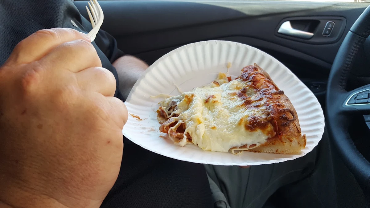 Food & drink, Nick's Chicken House & Pizzeria