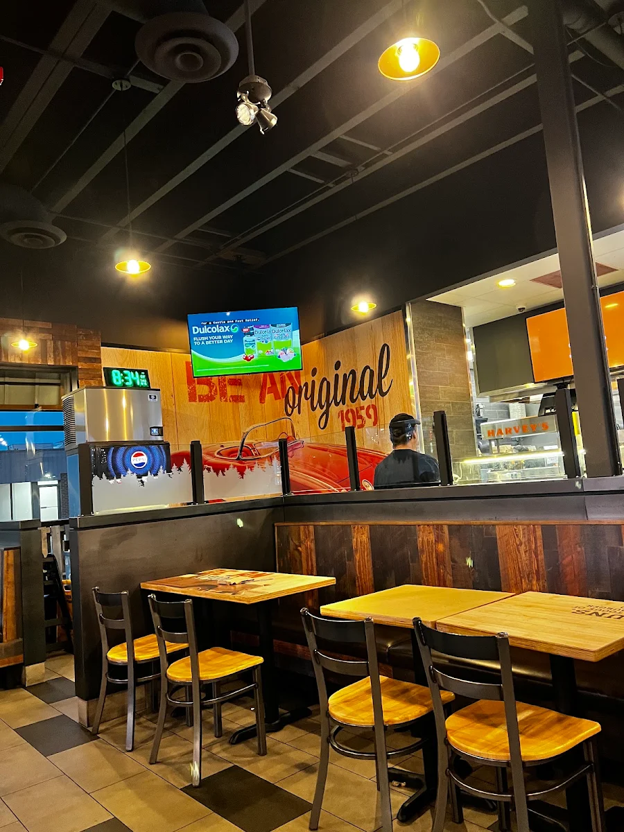 Vibe, Harvey's