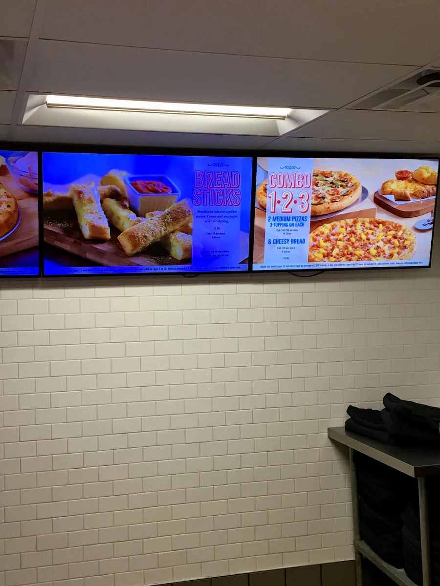 Menu, Domino's Pizza