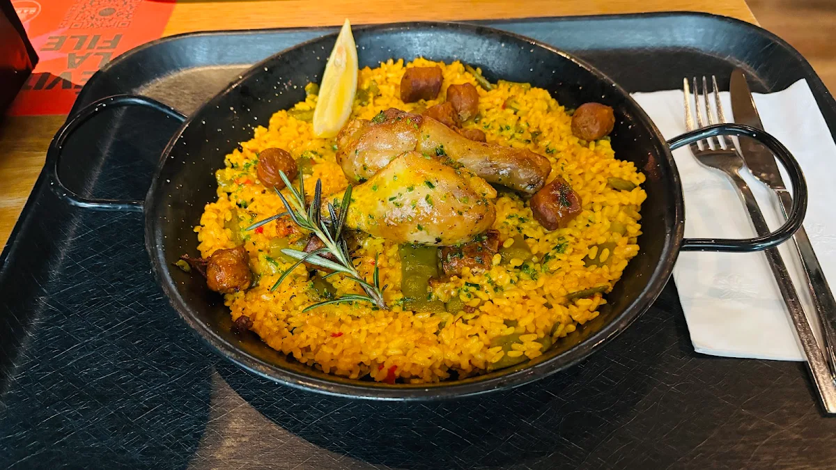 Food & drink photo 3