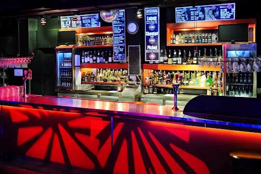Vibe, Café Campus