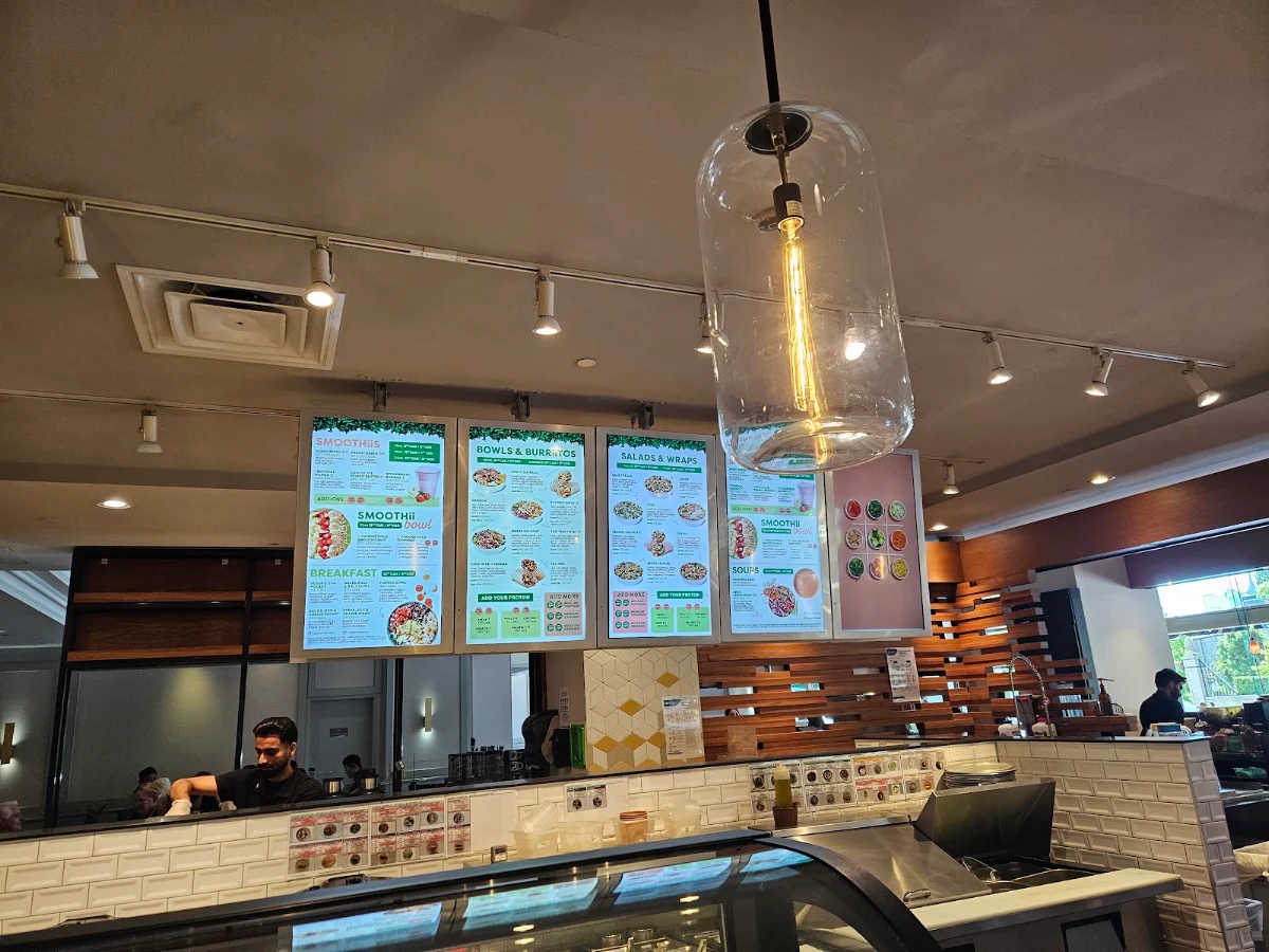 Vibe, Freshii