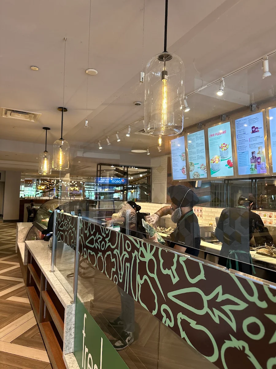 Vibe, Freshii