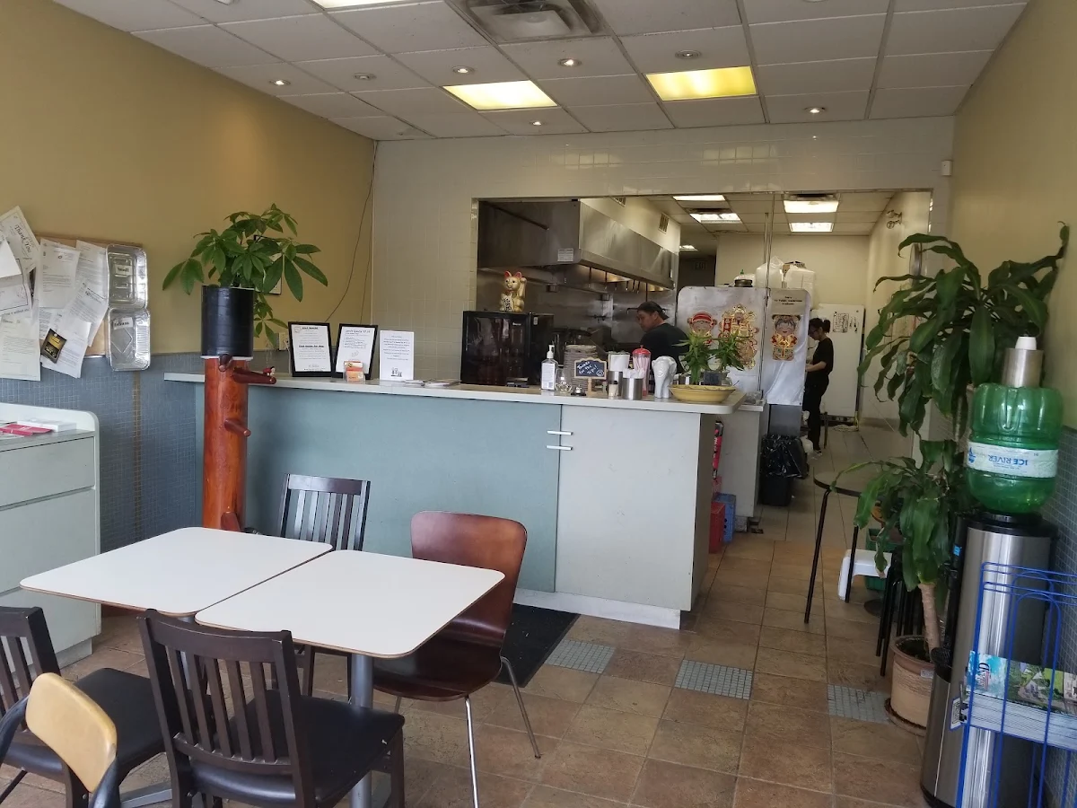Vibe, The King's Kitchen