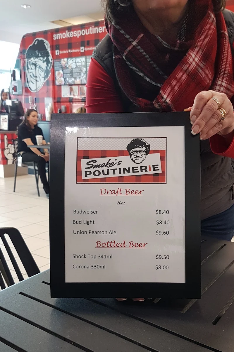 Menu, Smoke's Poutinerie