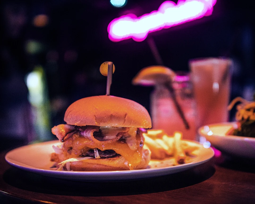 Food & drink, Par-Tee Putt
