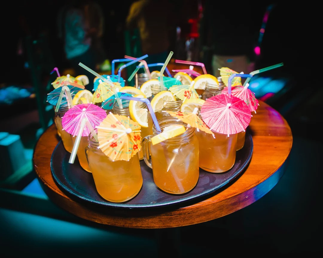 Food & drink, Par-Tee Putt