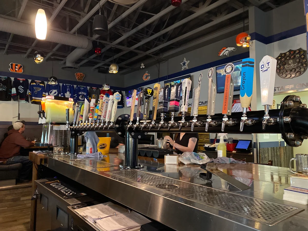Vibe, Overtime Taphouse