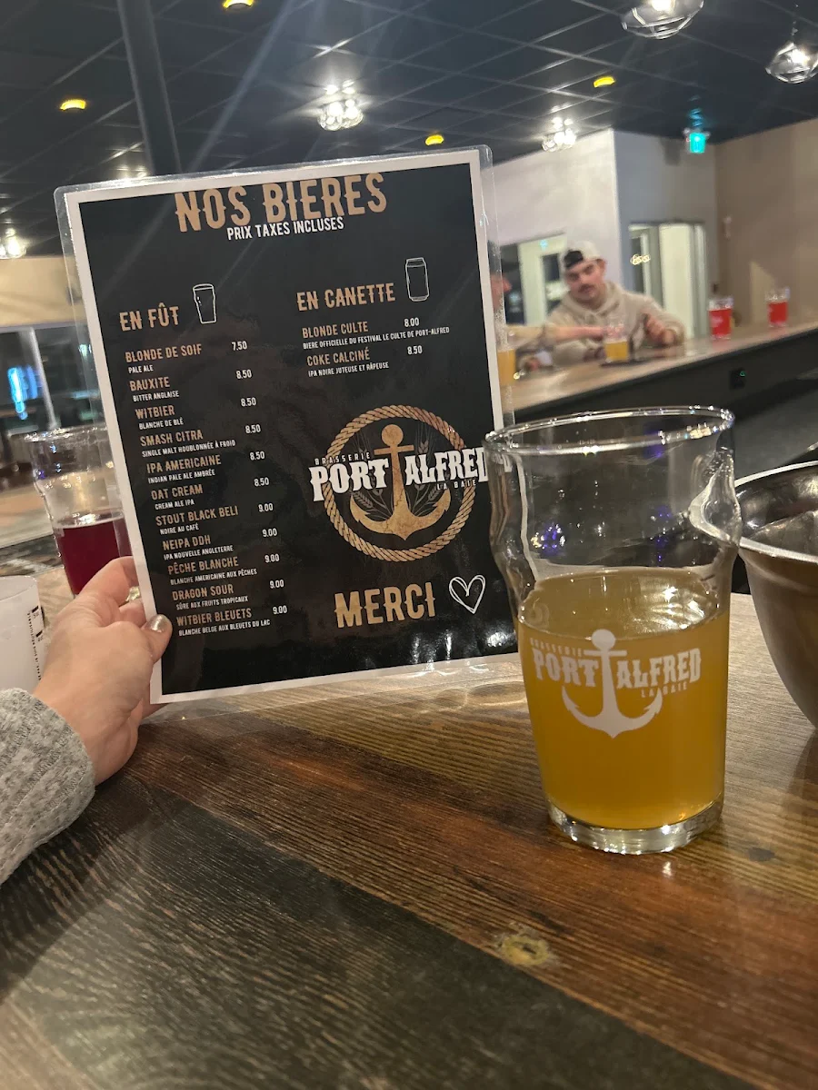 Menu, Brasserie Port-Alfred - Resto-Pub et Spectacles