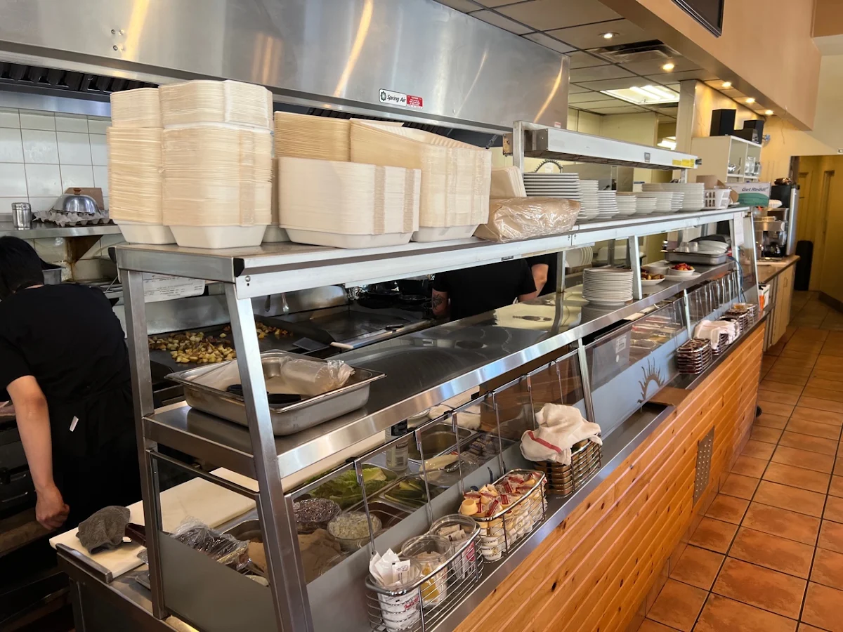 Vibe, Sunset Grill