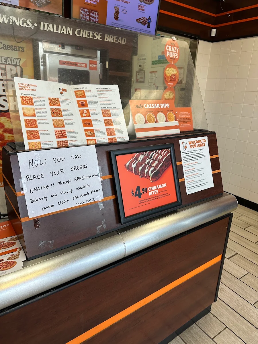Menu, Little Caesars Pizza