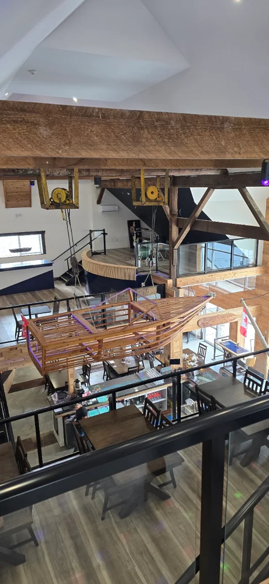 Vibe, Ozarks Boathouse, Grill & Marina