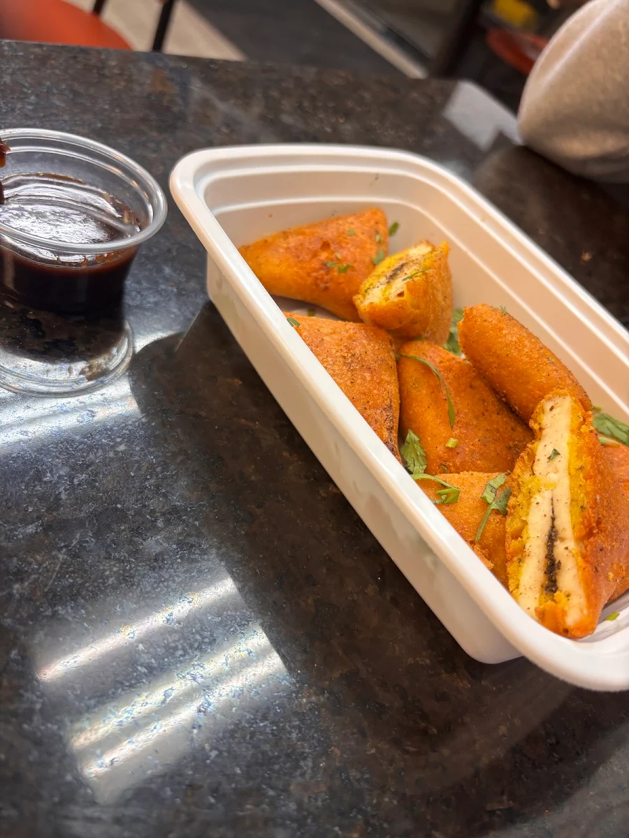Food & drink, Slice N' Spice House