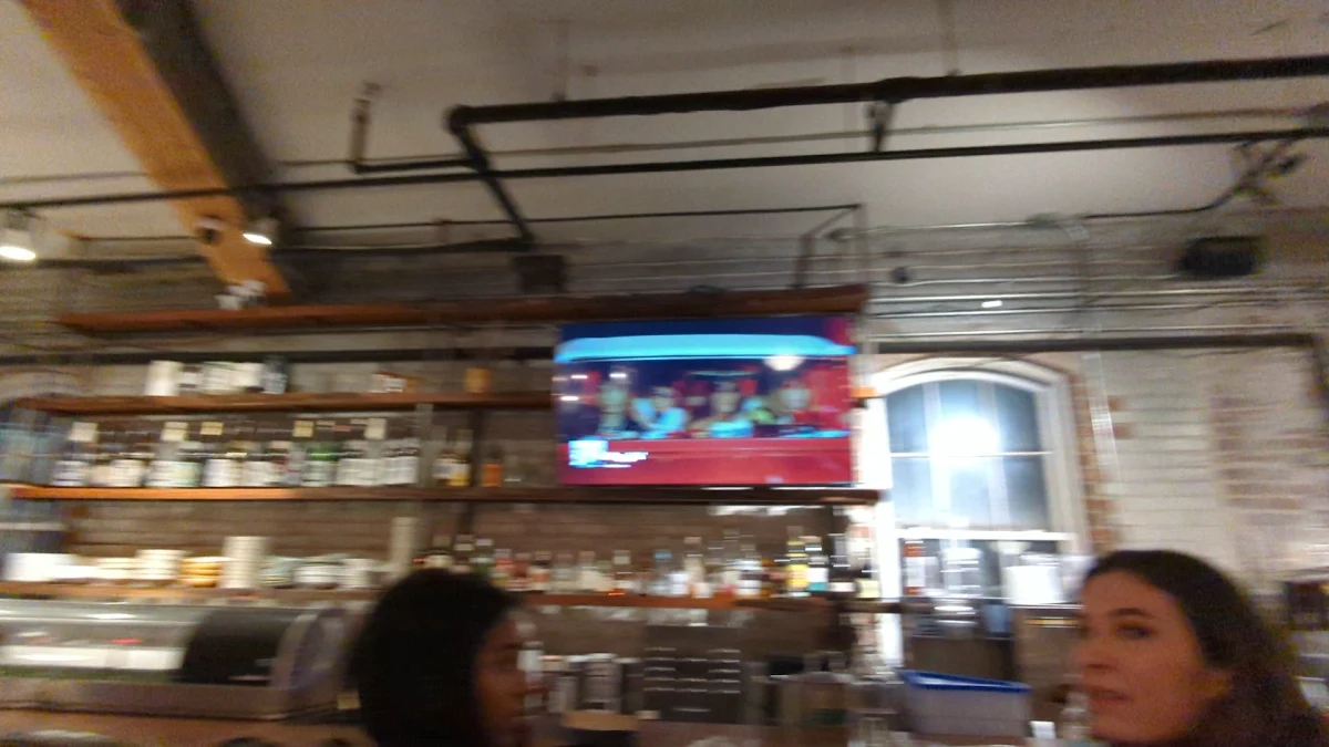 Vibe, BOKU Japanese Eats + Drinks (Distillery District)