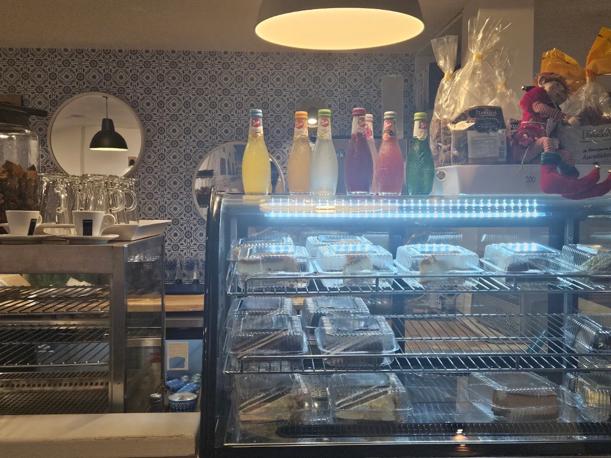 Vibe, Souvlaki Authentique Lachine | Top Greek Restaurant