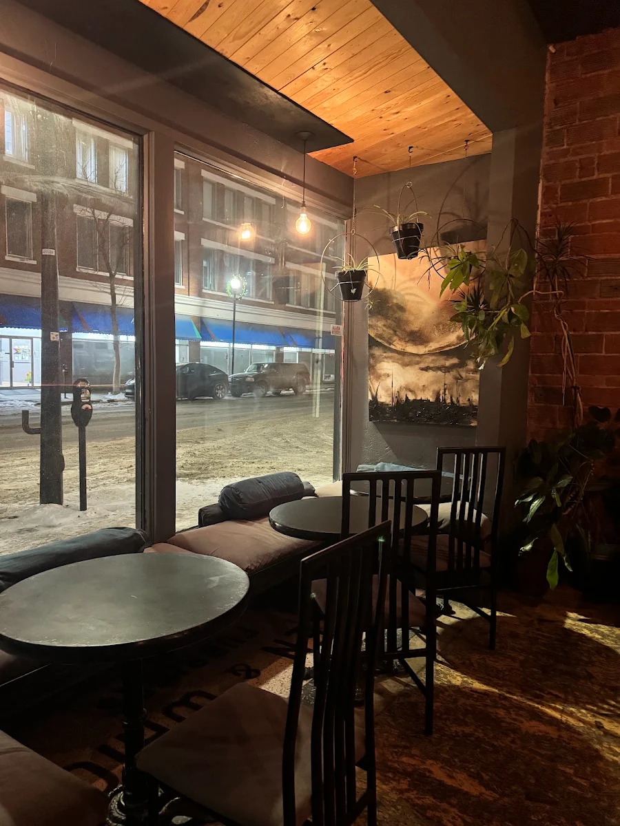Vibe, The Cure Kitchen + Bar