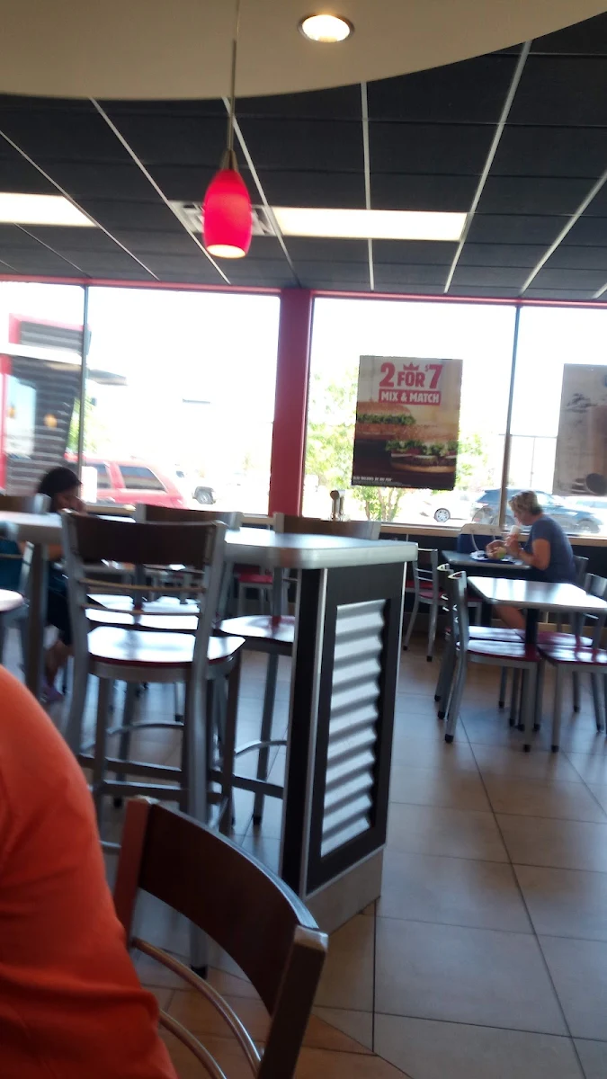 Vibe, Burger King