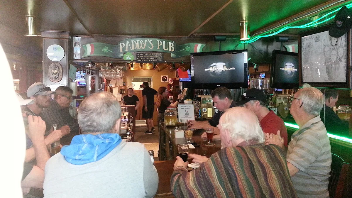 Vibe, Paddy's Irish Brewpub & Rosie's Restaurant