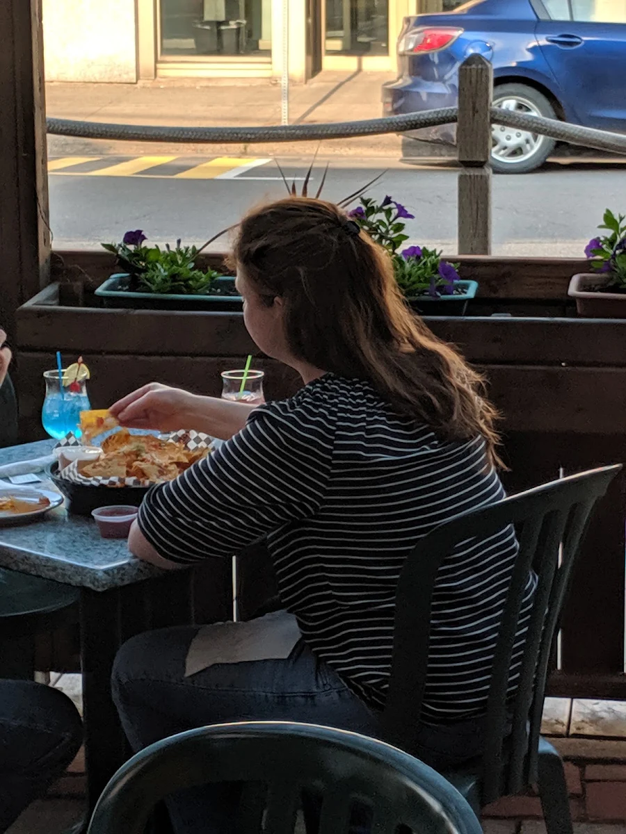 Vibe, Paddy's Irish Brewpub & Rosie's Restaurant