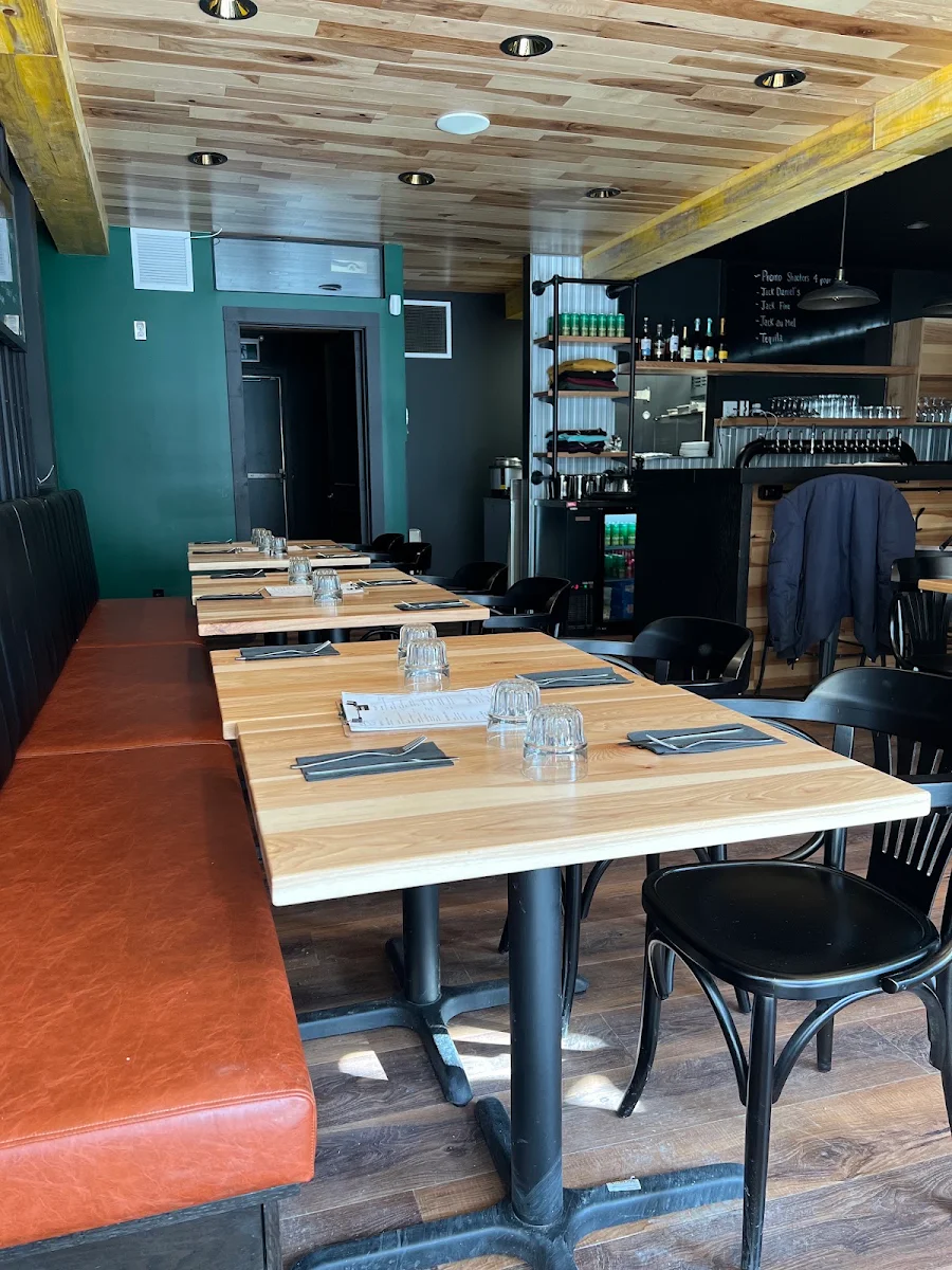 Vibe, Microbrasserie Le Saint-Colomb