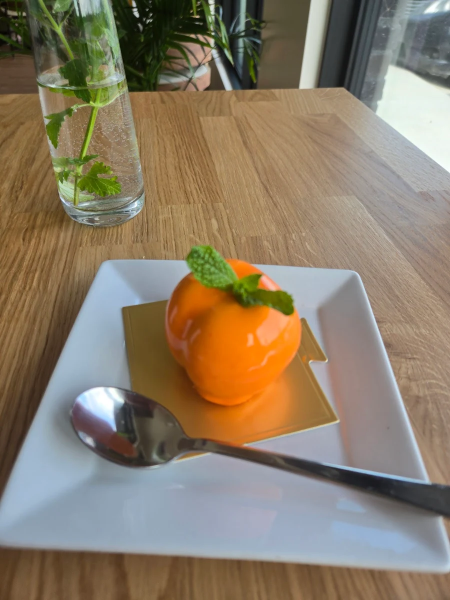 Food & drink photo 9