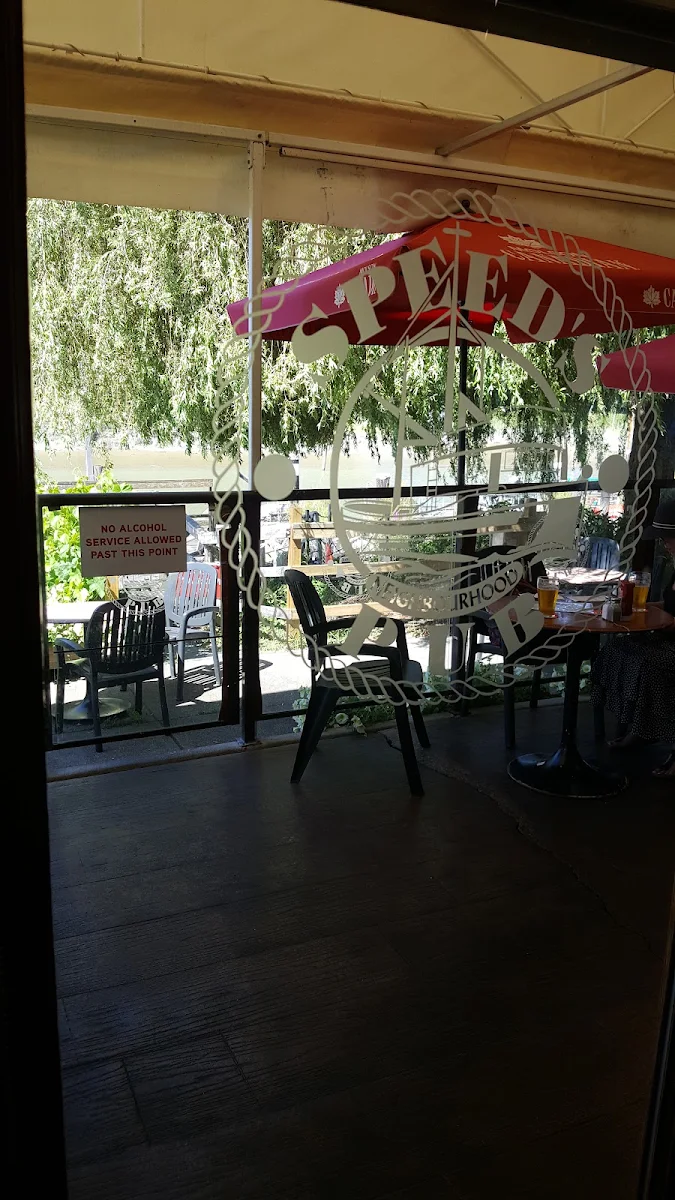 Vibe, Speed's Neighborhood Pub