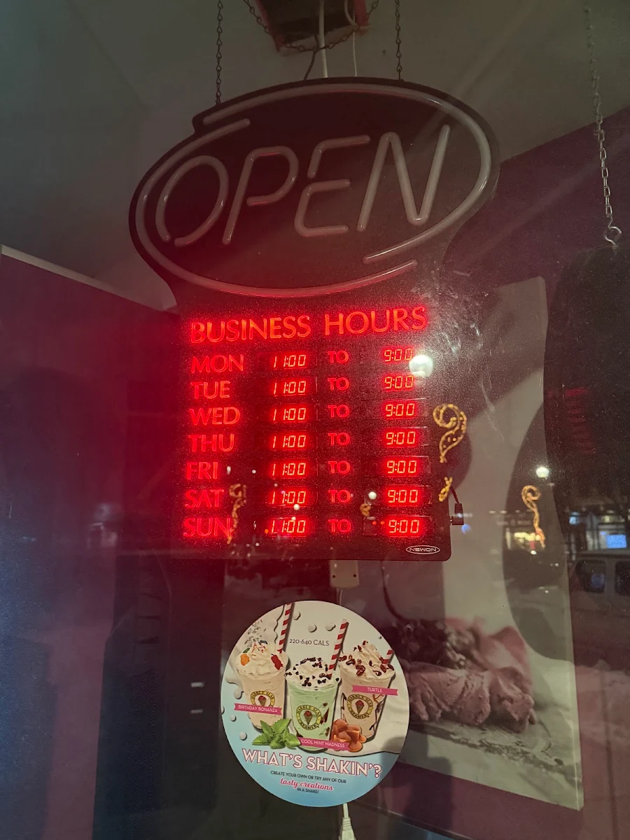 Menu, Marble Slab Creamery