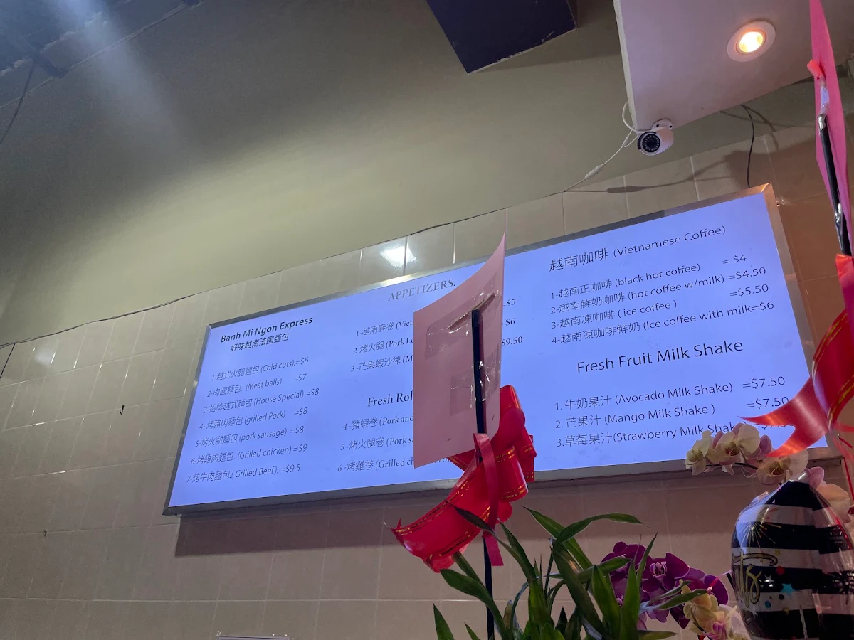 Menu, Banh Mi Ngon Express