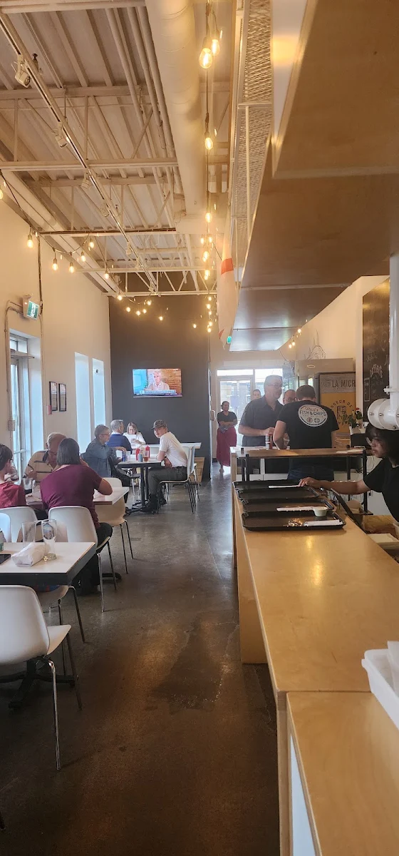 Vibe, Phil's Fish & Chips